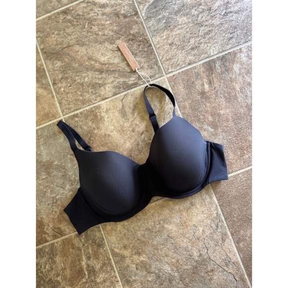 Skims Fits Everybody Full Coverage Bra Onyx Size 44B - Picture 3 of 7